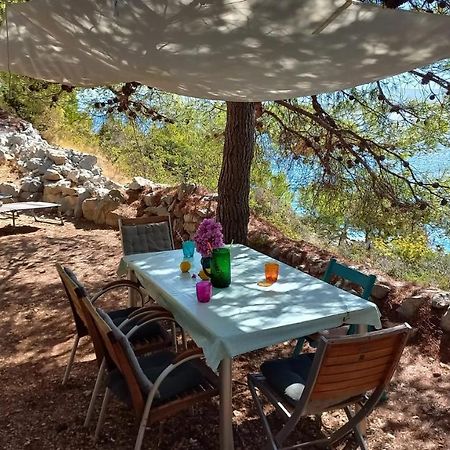 A Small Stone House By The Sea, In A Wineyard Nerezisca Экстерьер фото
